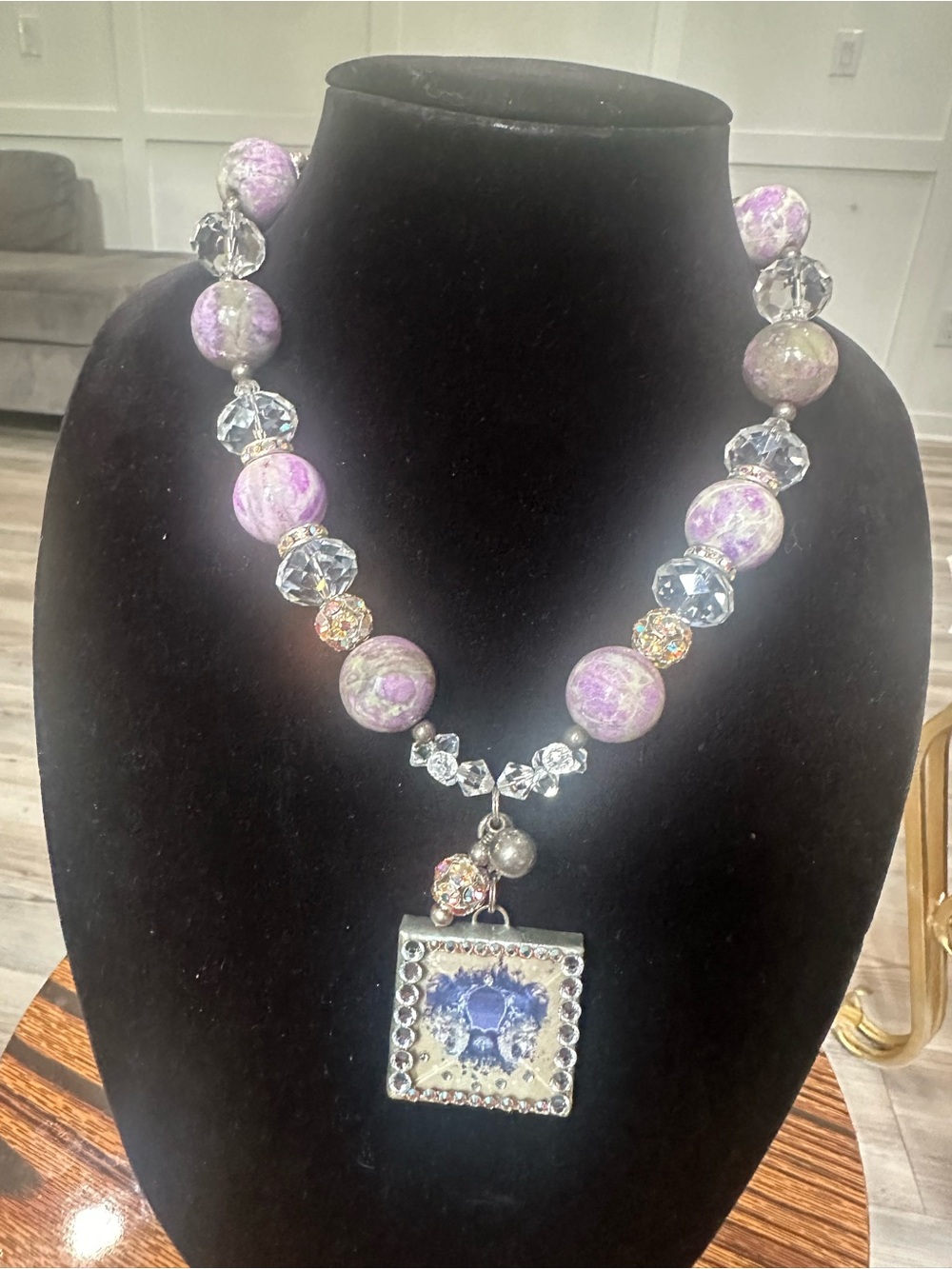 Vintage Glass & Stone Statement Necklace 💜